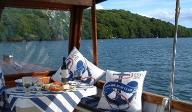 Sunbeam - The Picnic Boat