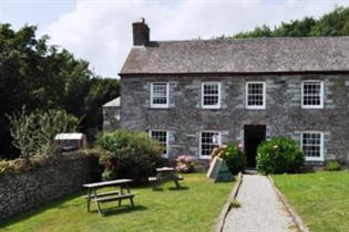 Coombe Farm Exterior